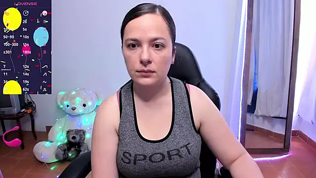 Snapshot of angelaagomez chatting on October 10, 2025, 5:01 pm angelaagomez online show from October 10, 2025, 5:01 pm