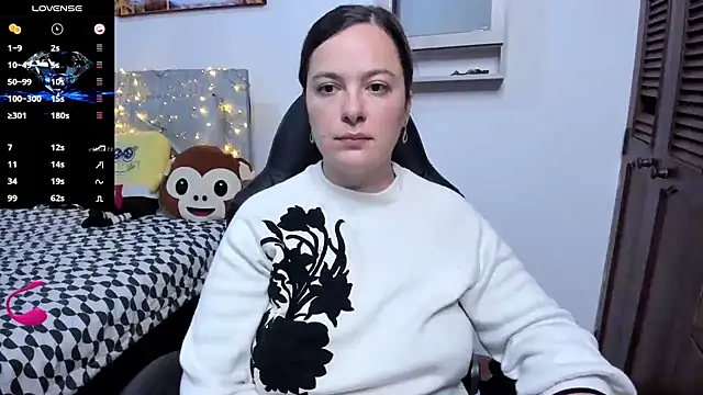 Snapshot of angelaagomez chatting on October 28, 2025, 5:37 pm angelaagomez online show from October 28, 2025, 5:37 pm