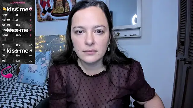 angelaagomez online show from May 11, 2026, 5:32 pm
