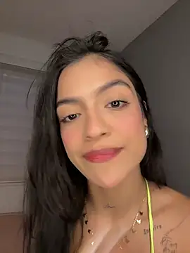 Snapshot of Sammy_pink chatting on September 27, 2025, 10:48 pm Sammy pink online show from September 27, 2025, 10:48 pm