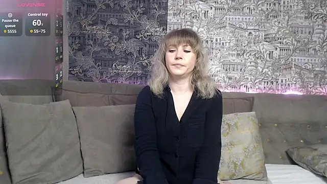 mandy foxxx online show from March 13, 2026, 10:22 am