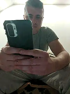 Snapshot of MrNoBoDy000 chatting on April 6, 2026, 6:09 pm MrNoBoDy000 online show from April 6, 2026, 6:09 pm