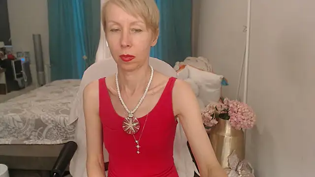 LuxuryNika online show from July 1, 2026, 2:18 pm