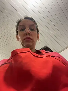 Gatitacarlita online show from May 21, 2026, 12:56 pm
