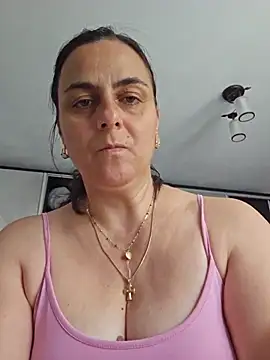 IsabelleCraft online show from June 20, 2026, 9:01 am