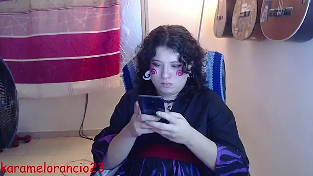 Snapshot of Smoke_trip_Alicia chatting on September 24, 2025, 4:16 am Smoke trip Alicia online show from September 24, 2025, 4:16 am