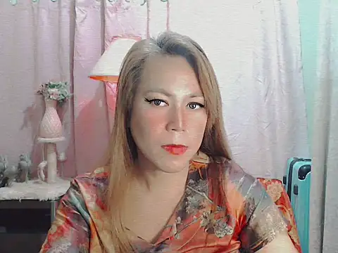 Snapshot of shanecummer chatting on October 4, 2025, 1:42 pm shanecummer online show from October 4, 2025, 1:42 pm