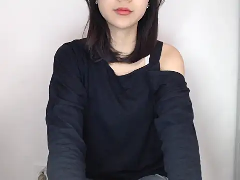 Snapshot of Bigg_Pussyy_Catt chatting on February 8, 2025, 6:01 am Bigg Pussyy Catt online show from February 8, 2025, 6:01 am