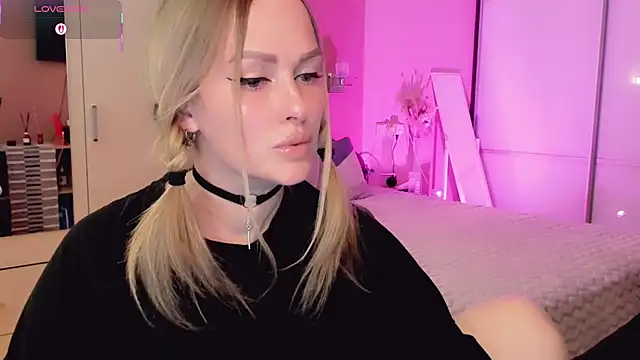 Libby Nora online show from May 11, 2026, 9:37 am