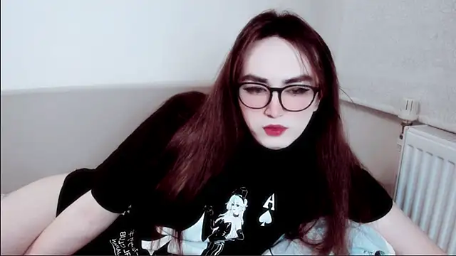 MinniMaksy online show from December 21, 2025, 8:05 pm