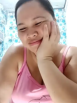 XXLorie 02 online show from January 15, 2025, 2:38 am