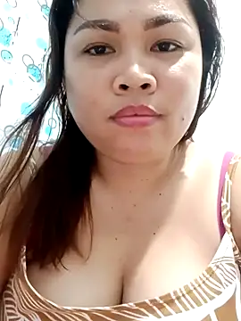 XXLorie 02 online show from January 19, 2025, 11:23 am