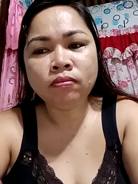 XXLorie 02 online show from January 27, 2025, 10:06 pm