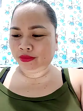 XXLorie 02 online show from February 8, 2025, 1:44 pm
