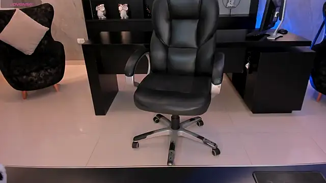 Snapshot of AmyDavis_ chatting on January 11, 2025, 7:59 pm AmyDavis online show from January 11, 2025, 7:59 pm