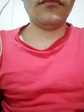 ivissonsilva1 online show from October 29, 2025, 2:47 am