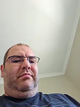 Andrew1900529 online show from September 22, 2025, 7:54 am