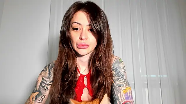 Snapshot of BrianaDiamondXXX chatting on September 24, 2025, 11:24 am BrianaDiamondXXX online show from September 24, 2025, 11:24 am