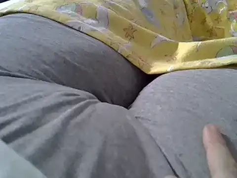 Snapshot of perescam chatting on February 20, 2025, 3:41 pm perescam online show from February 20, 2025, 3:41 pm