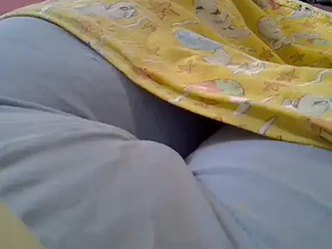 Snapshot of perescam chatting on February 24, 2025, 5:20 pm perescam online show from February 24, 2025, 5:20 pm