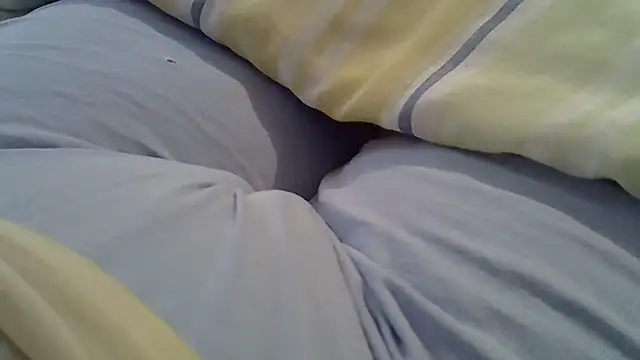 Snapshot of perescam chatting on October 7, 2025, 4:04 pm perescam online show from October 7, 2025, 4:04 pm