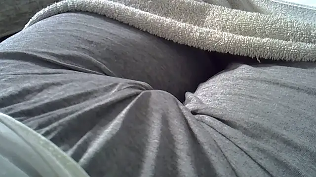 perescam online show from February 6, 2026, 3:37 pm