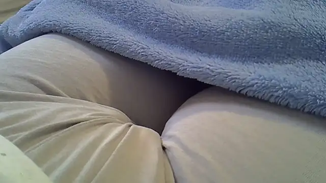 perescam online show from July 3, 2026, 3:51 pm