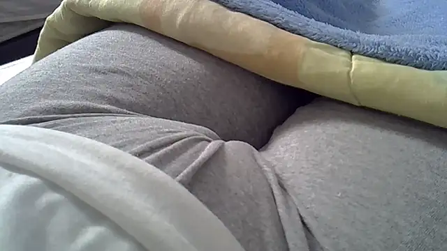 perescam online show from July 28, 2026, 2:35 pm