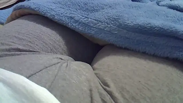 perescam online show from July 28, 2026, 8:52 pm