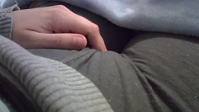 perescam online show from August 5, 2026, 2:47 am