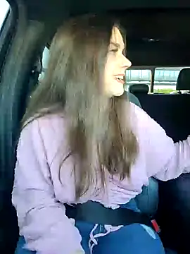 Snapshot of MaggyMayI chatting on March 18, 2025, 4:37 pm MaggyMayI online show from March 18, 2025, 4:37 pm