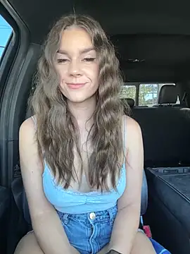 Snapshot of MaggyMayI chatting on October 23, 2025, 4:39 pm MaggyMayI online show from October 23, 2025, 4:39 pm