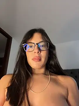 kamivolkano online show from November 2, 2025, 7:27 pm