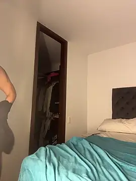 kamivolkano online show from November 30, 2025, 12:03 am