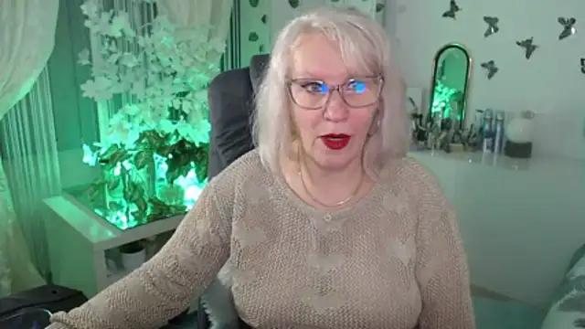 Ghertrude52 online show from February 3, 2026, 4:54 am