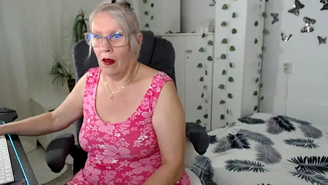 Ghertrude52 online show from August 4, 2026, 5:10 am