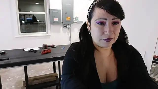 Foglove69 online show from February 10, 2026, 11:53 pm