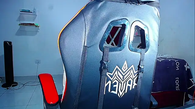 DanisaBrown online show from April 25, 2026, 9:34 pm