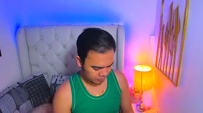 AsianZero online show from February 13, 2025, 5:22 pm