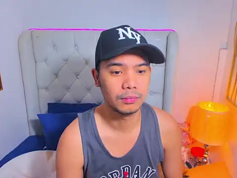 AsianZero online show from May 20, 2026, 5:41 pm