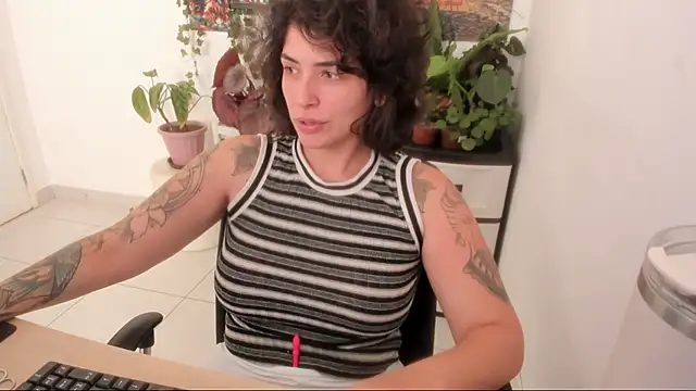 TaliMajesty online show from September 18, 2025, 7:27 pm