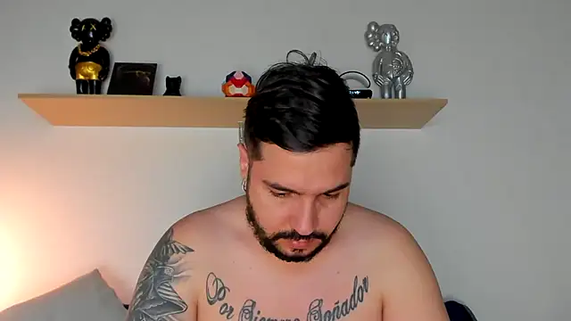 camilo restrepo21 online show from January 5, 2025, 2:49 am