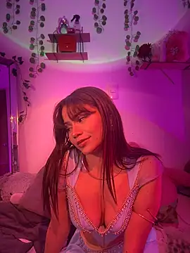 Snapshot of Sweett_Priya chatting on October 12, 2025, 4:11 am Sweett Priya online show from October 12, 2025, 4:11 am