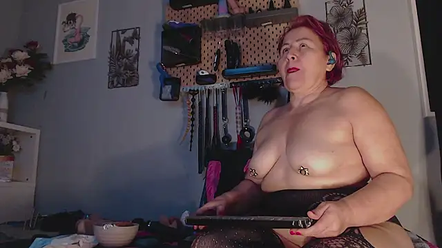 barbarah  online show from March 11, 2025, 10:40 am