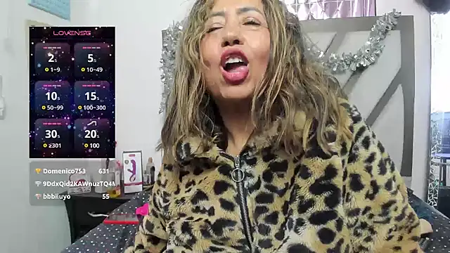 matureluna online show from February 20, 2025, 6:13 pm