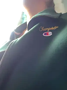 lovely beast online show from October 2, 2025, 4:14 pm