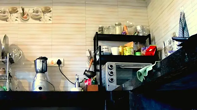 Fun4tipz online show from November 28, 2025, 4:04 am