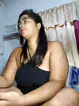 Snapshot of missmelissa_ chatting on December 17, 2024, 10:55 am missmelissa  online show from December 17, 2024, 10:55 am