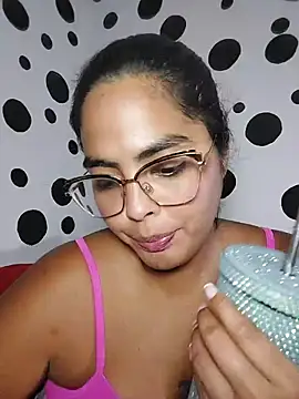 missmelissa  online show from April 11, 2026, 3:33 am