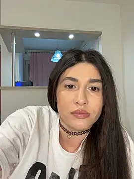 Snapshot of IrisBlues chatting on February 14, 2026, 6:04 pm IrisBlues online show from February 14, 2026, 6:04 pm